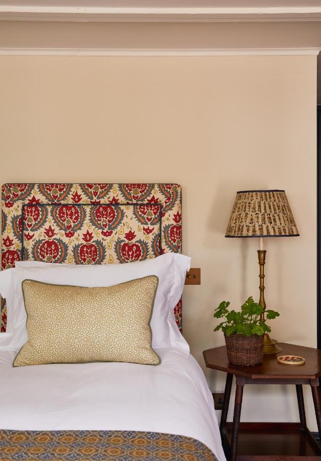 The Bear Inn, Hodnet Екстер'єр фото