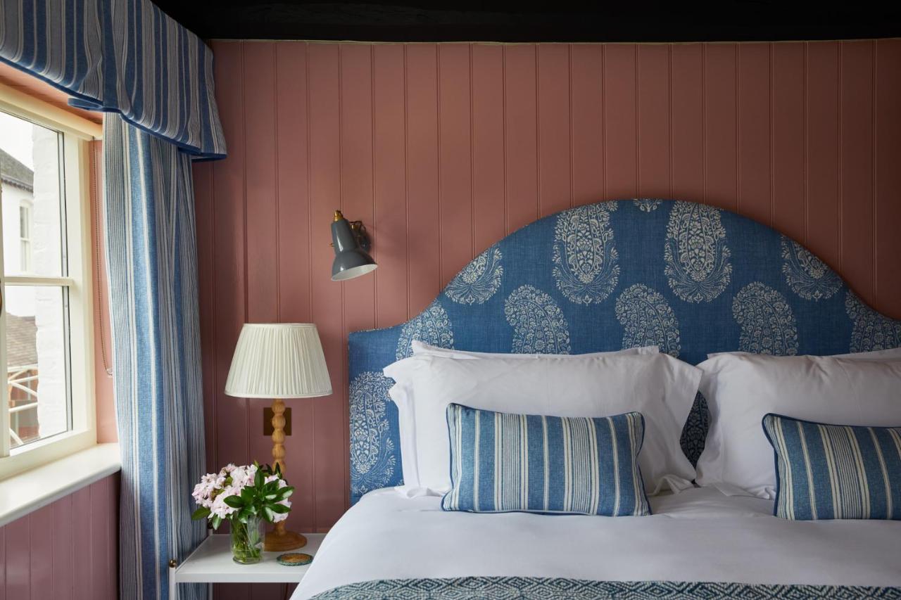 The Bear Inn, Hodnet Екстер'єр фото