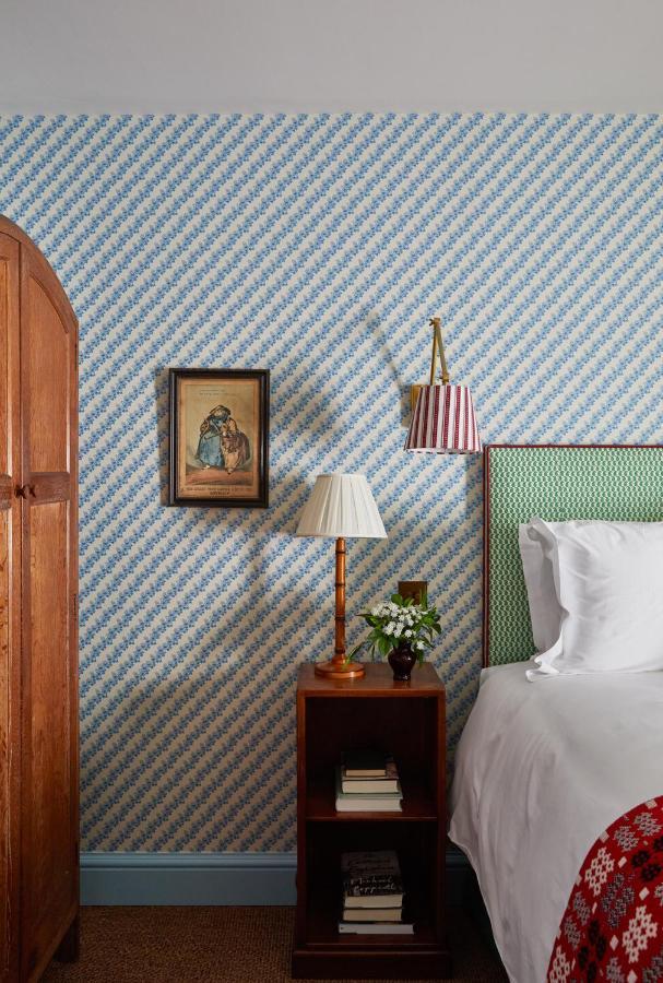 The Bear Inn, Hodnet Екстер'єр фото