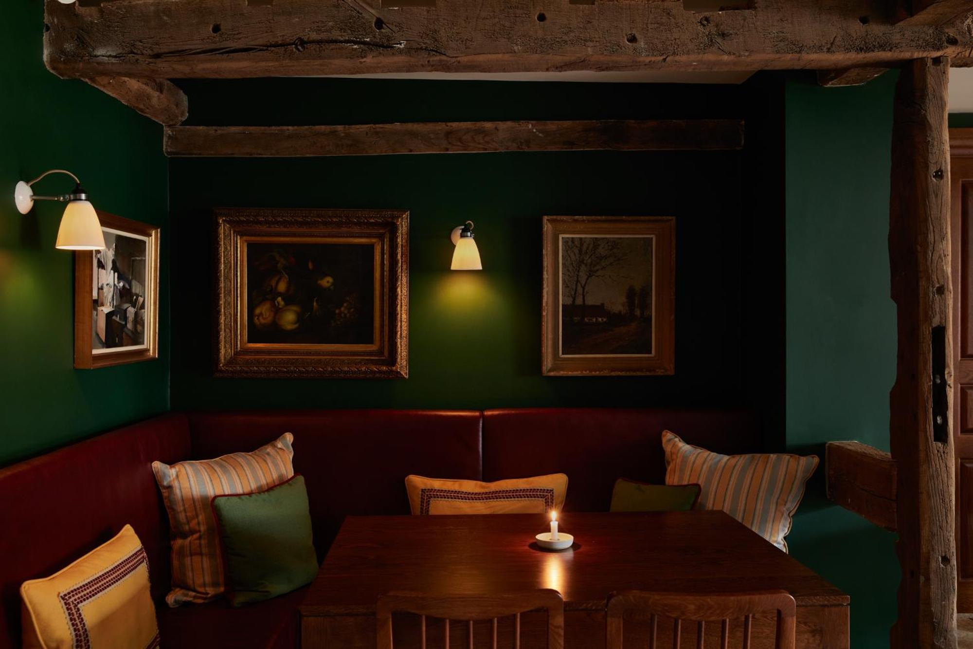 The Bear Inn, Hodnet Екстер'єр фото