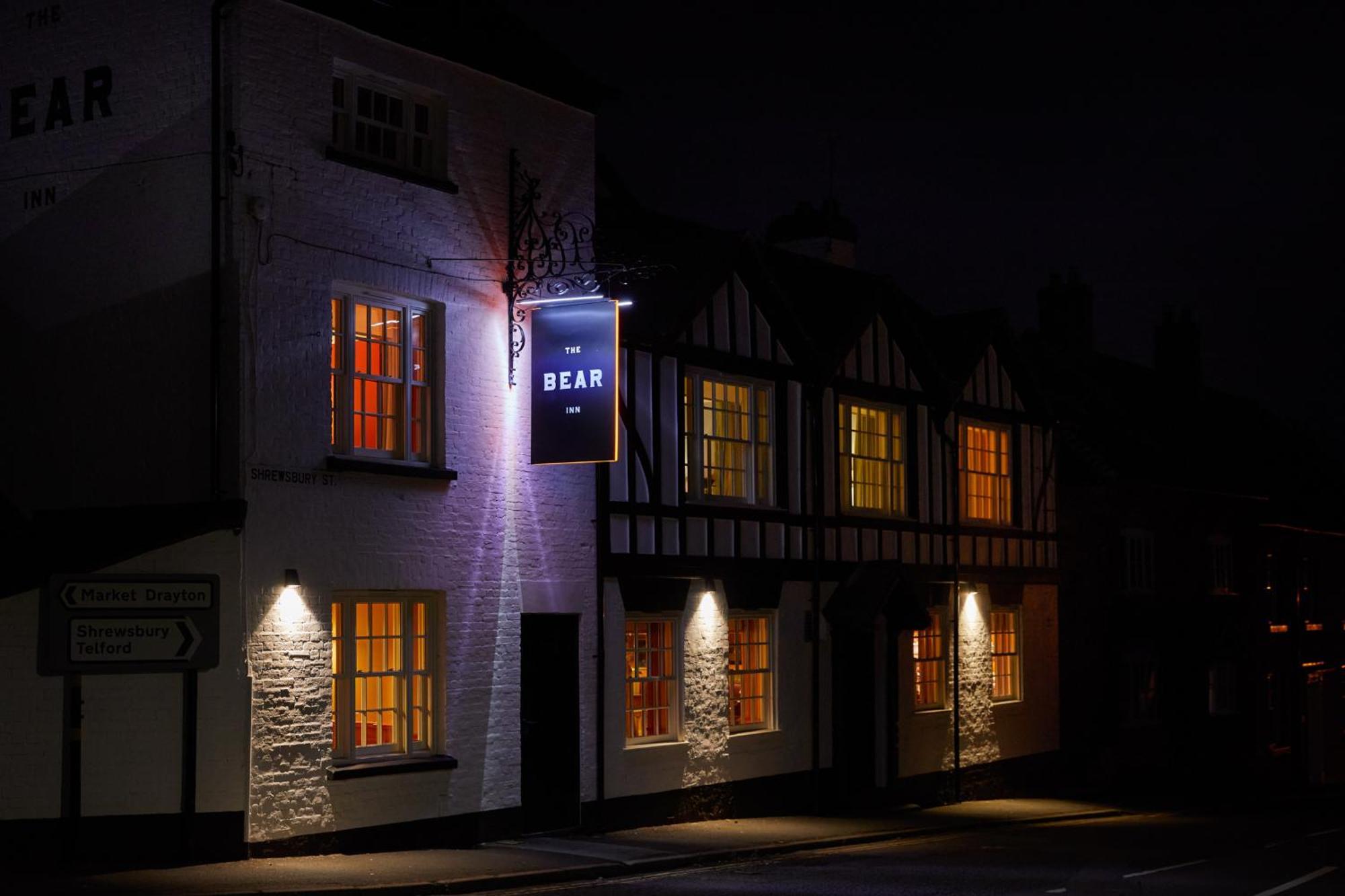 The Bear Inn, Hodnet Екстер'єр фото